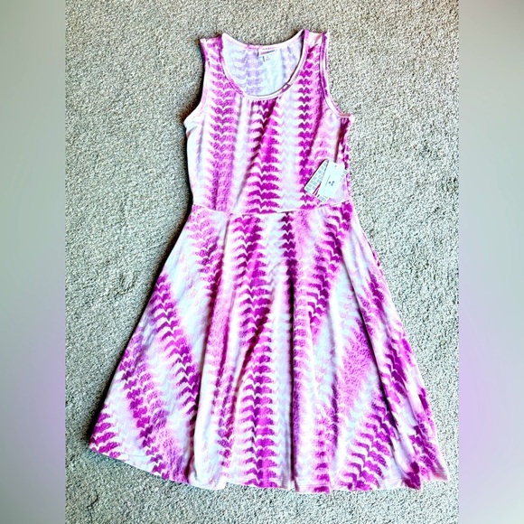 LuLaRoe Nicki Dress - Picture 1 of 2